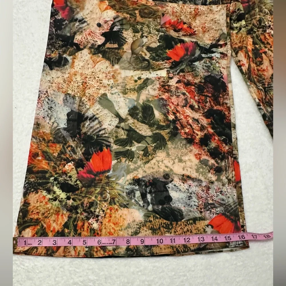 Alice + Olivia Floral Print Wide Leg Peasant Pants With back Zipper in Size 8 - Picture 7 of 16